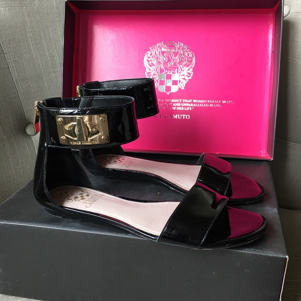 Vince Camuto Black Patent Sandal